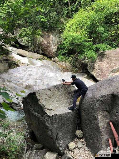 狂 C 亲女之文 H 下那汹涌澎湃的水势